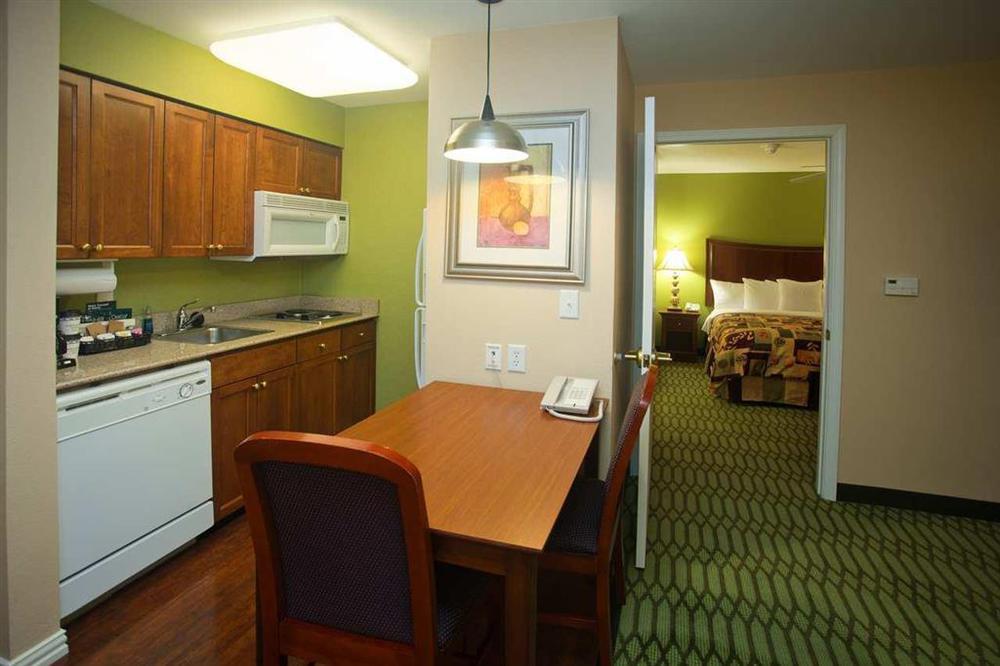 Homewood Suites By Hilton College Station Room photo